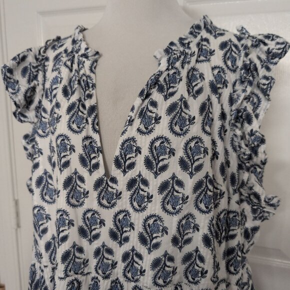 Crown & Ivy Flutter Sleeve Dress Womens Plus Size 3X White Blue Floral V Neck - Picture 2 of 10